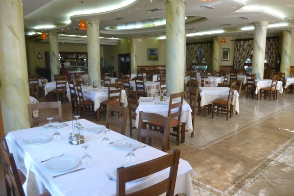 Hotel Krela (Radhimë)